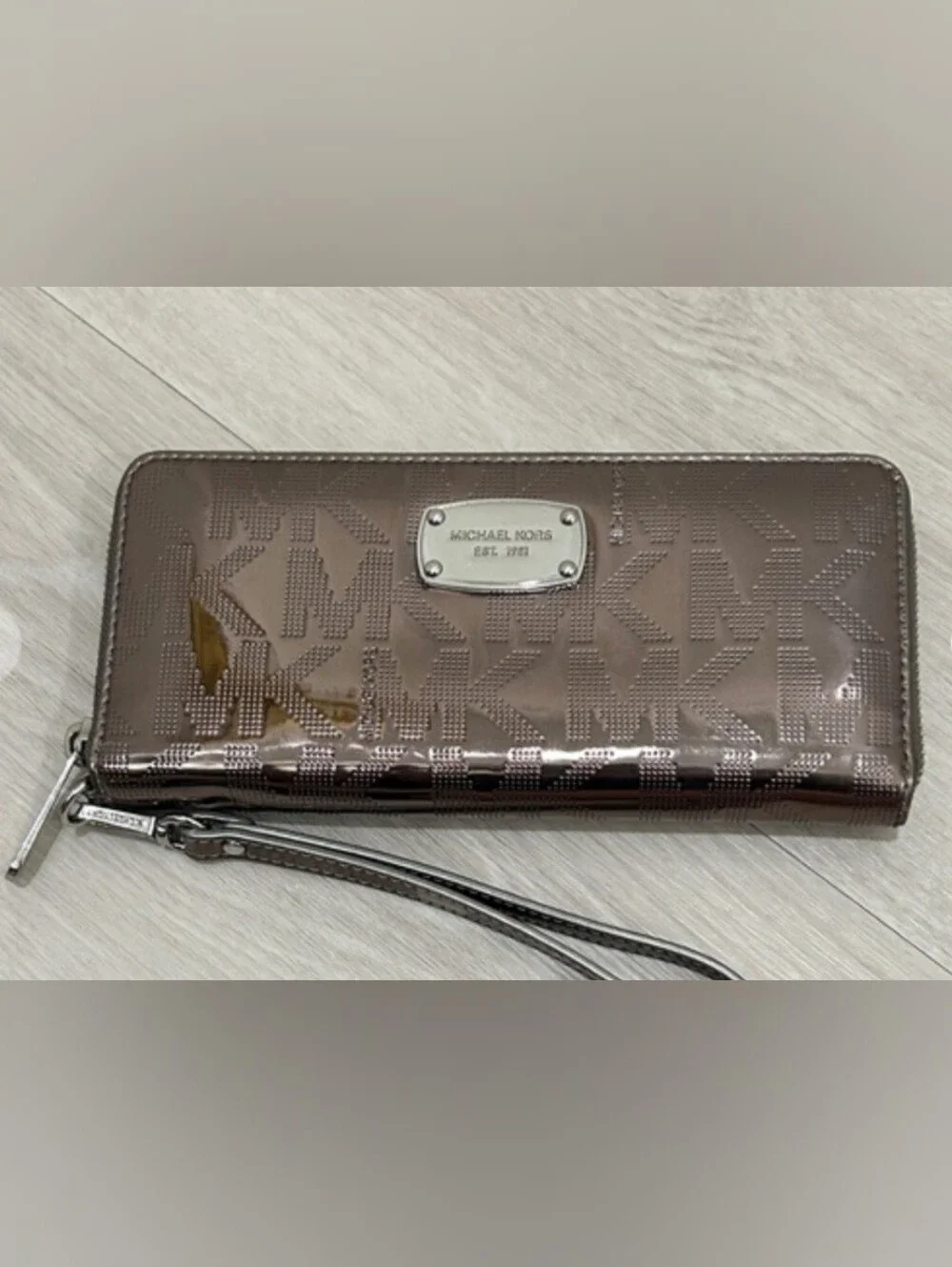 Michael Kors Jet Set Travel Continental Wristlet Wallet Metallic Bronze